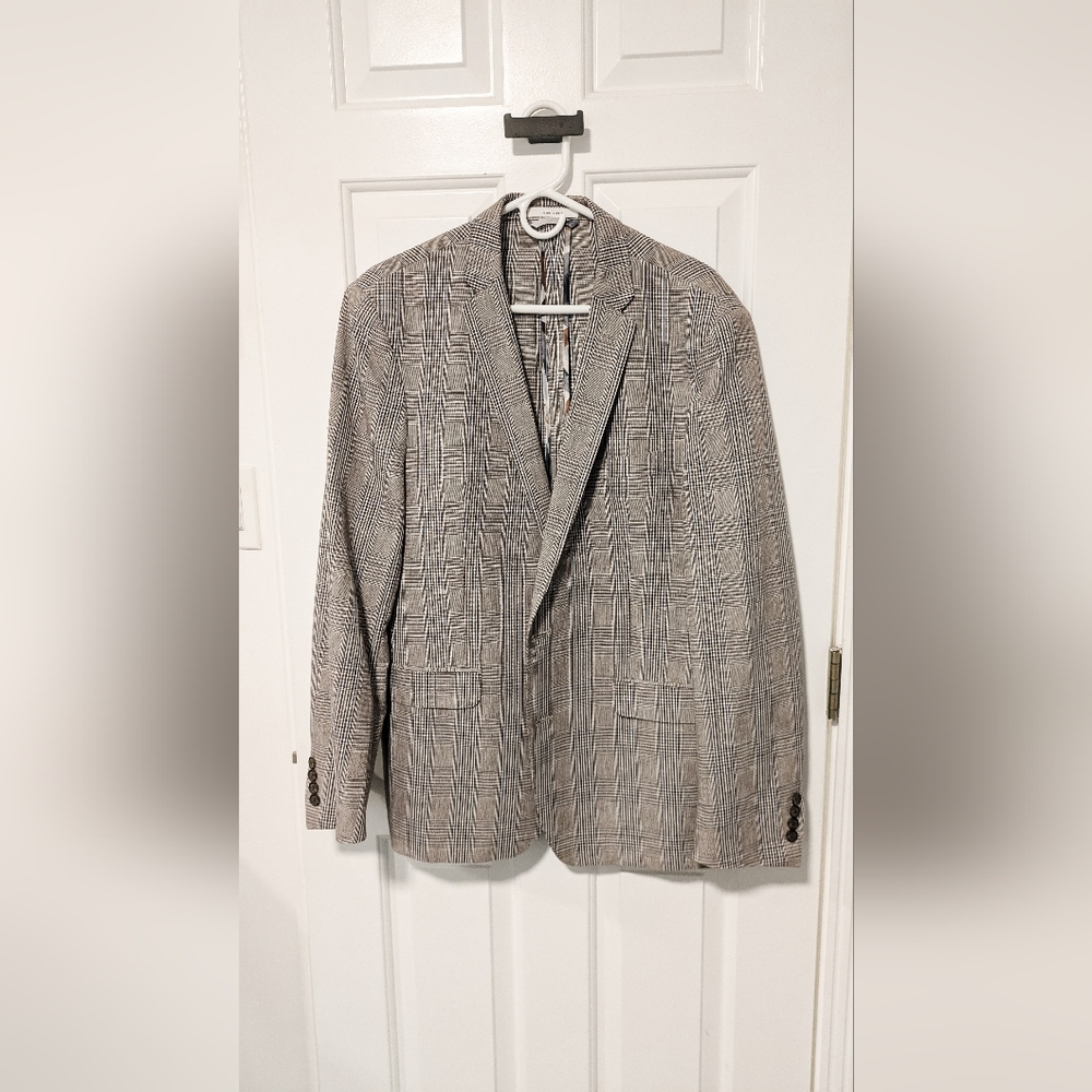Classic Gray Plaid Men's Blazer